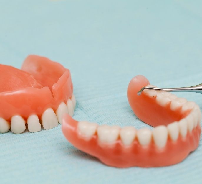 imagen de tratamiento de protesis dentales removibles en Amorebieta